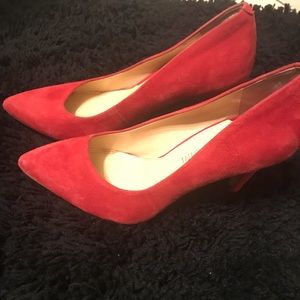 Red Suede Gianni Bini pumps